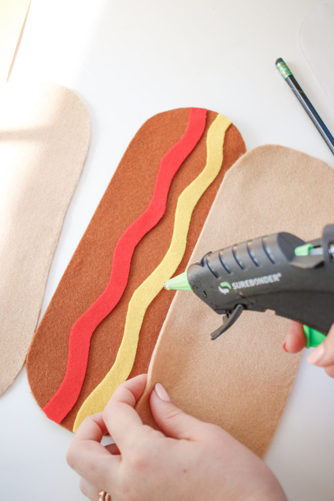 Easy DIY hotdog, ketchup, mustard family halloween costume