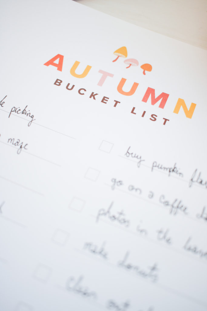 free autumn bucket list printable