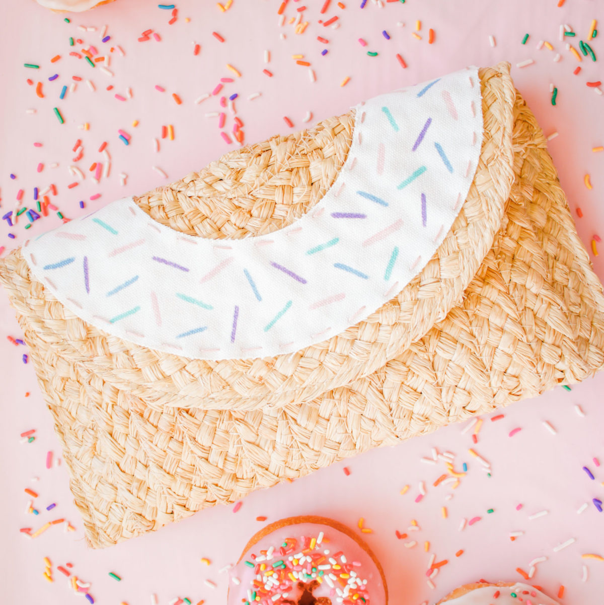 diy-donut-clutch-purse-bag