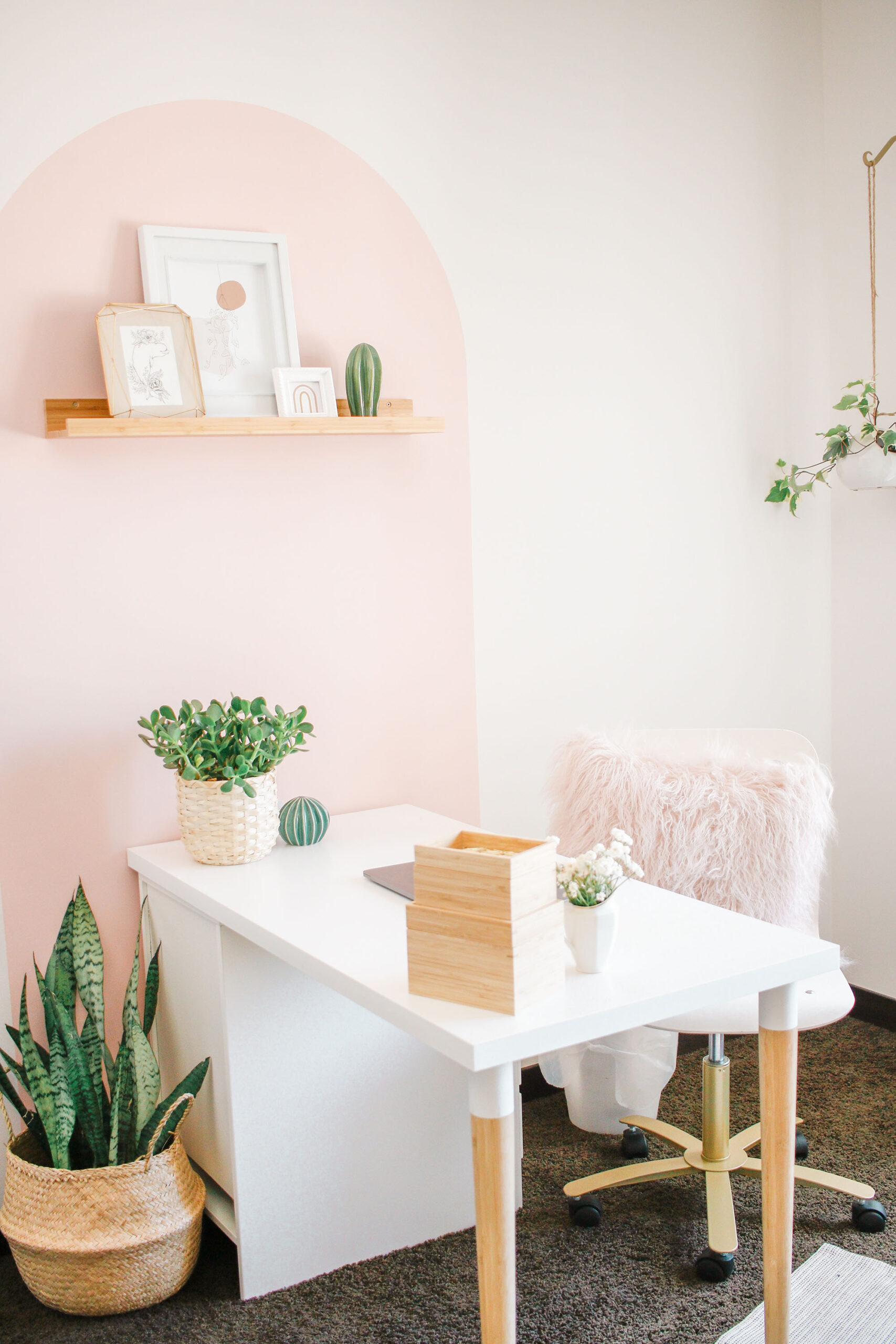 How to Paint a Color Block Arch + Office Makeover - Mural