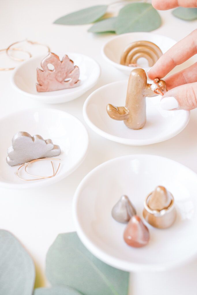 Aleene's Original Glues - How to Glue Clay to Ceramic: DIY Ring Dishes