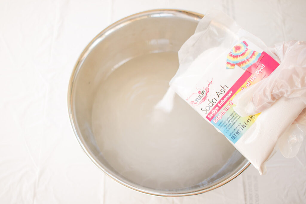 How to Use Soda Ash – Tie Dye Sweater