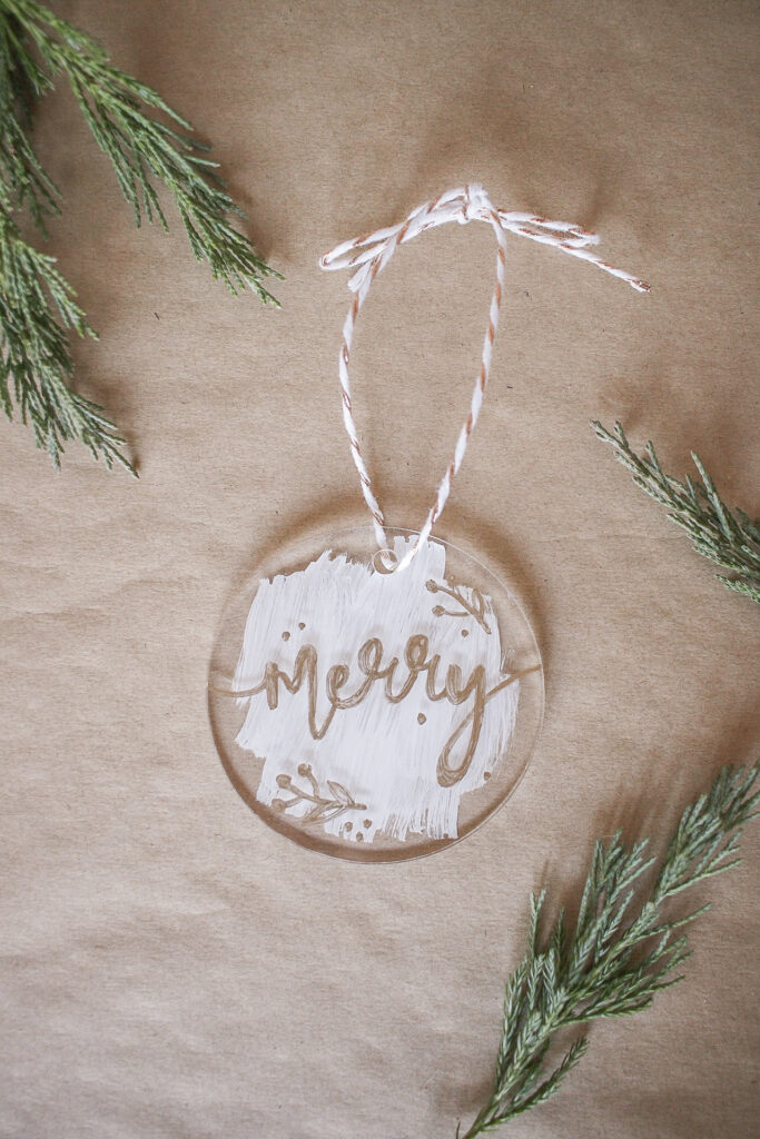 DIY Acrylic Circle 'Merry' Christmas Ornament