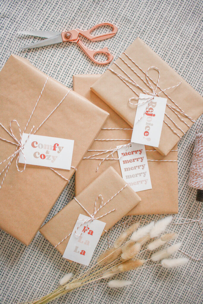 Free Printable Boho Christmas Gift Tags for your gift wrappjng needs!