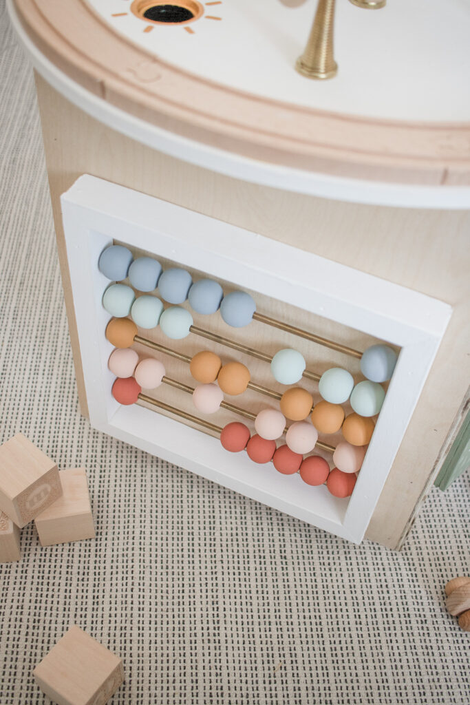 DIY Activity Cube Center for Babies and Toddlers - Wooden & Cute! Make the perfect toy for your baby or toddler - boy or girl!