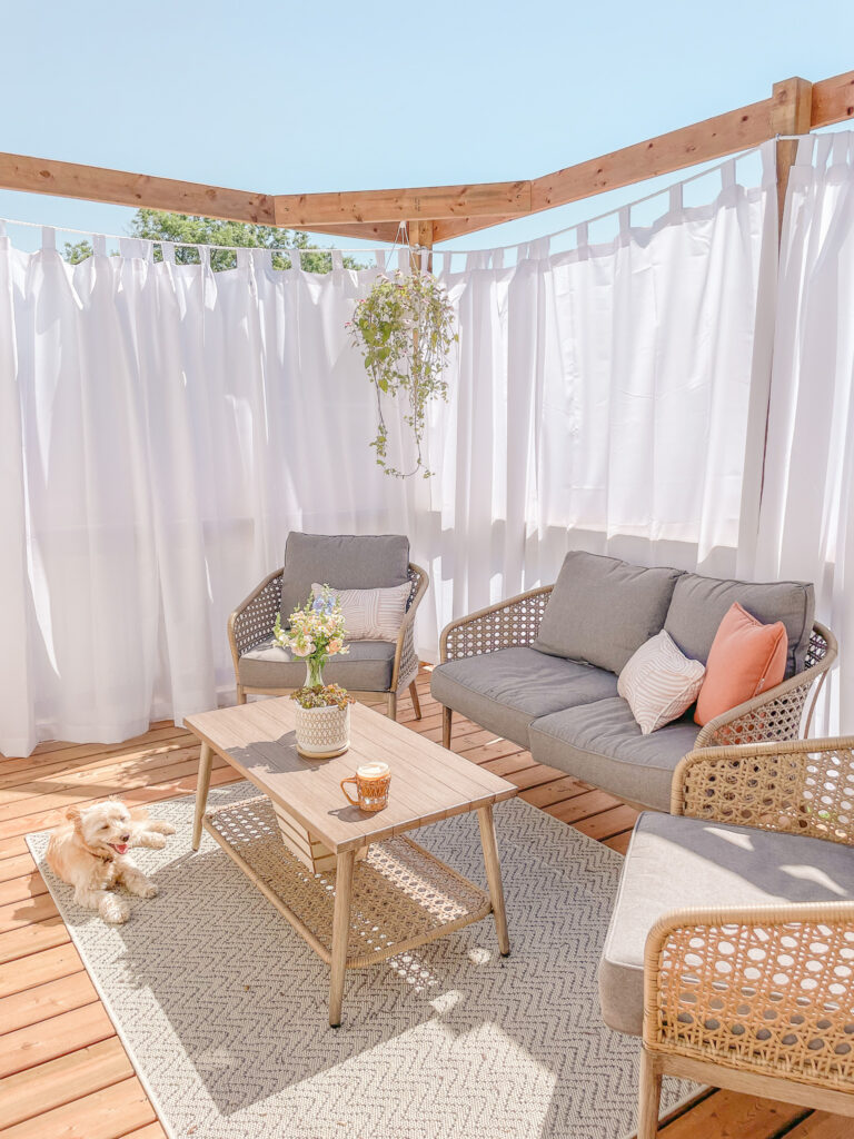 DIY Deck Privacy Idea - Outdoor Curtains. Make your deck home decor goals with this boho outdoor privacy wall idea!